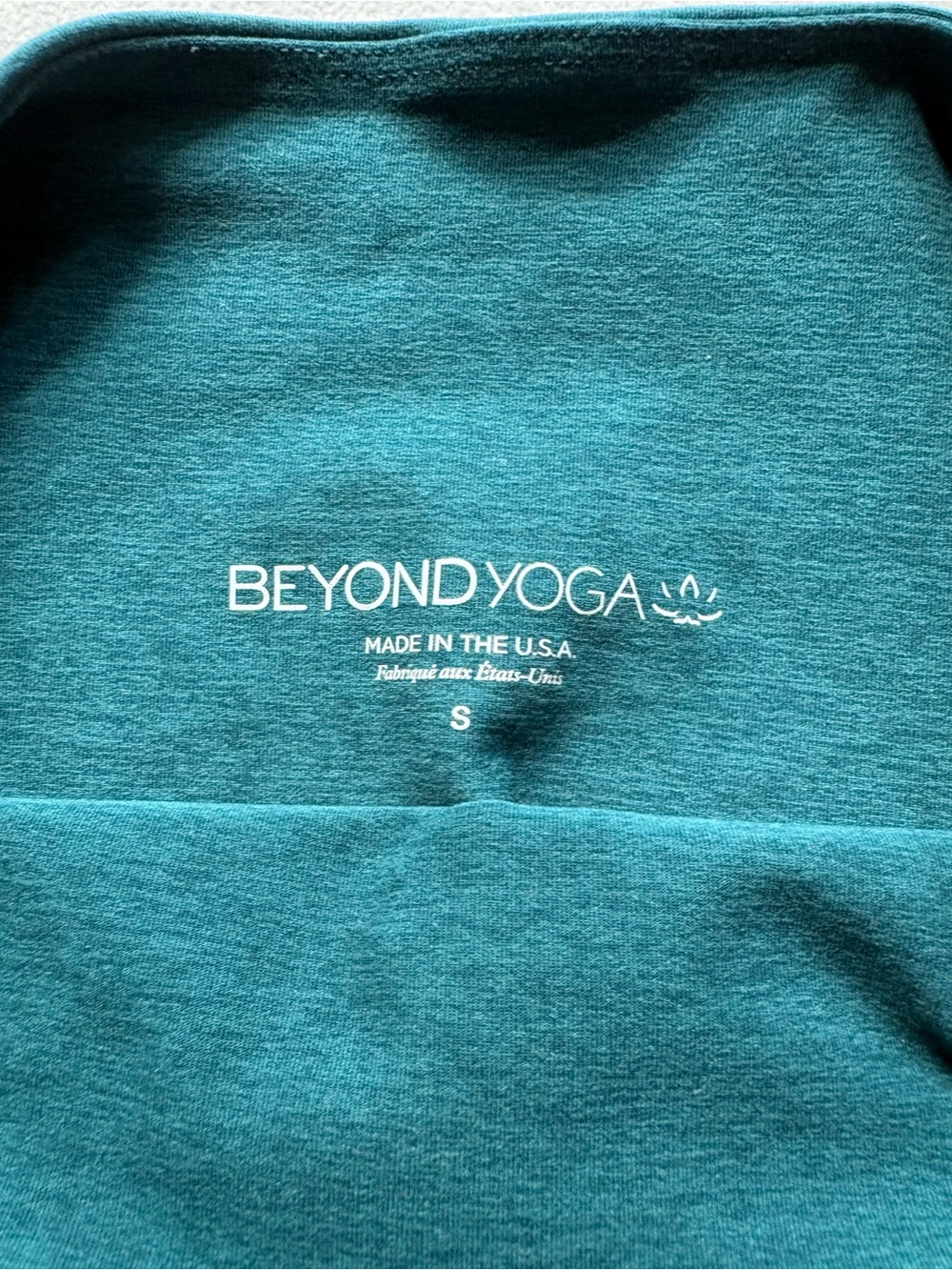 Beyond Yoga teal midi leggings - Picture 4 of 6